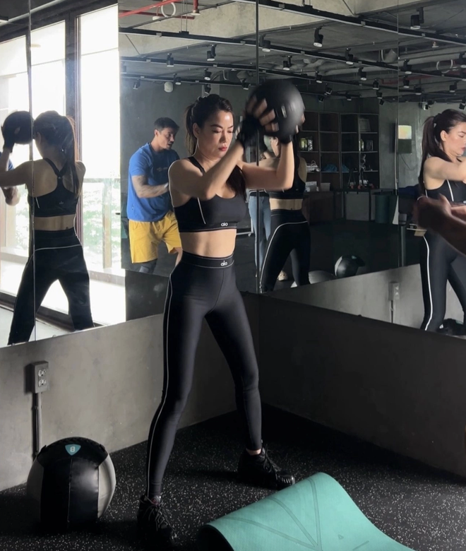 Vì sao Trương Ngọc Ánh ngày càng trẻ?- Ảnh 20. Vì sao Trương Ngọc Ánh ngày càng trẻ?- Ảnh 20.