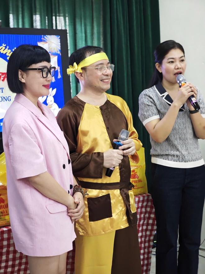 "Ánh Sáng Trăng Rằm – Gắn Kết Yêu Thương": Ngày Hội Trung Thu Ấm Áp Của Tình Người- Ảnh 5.