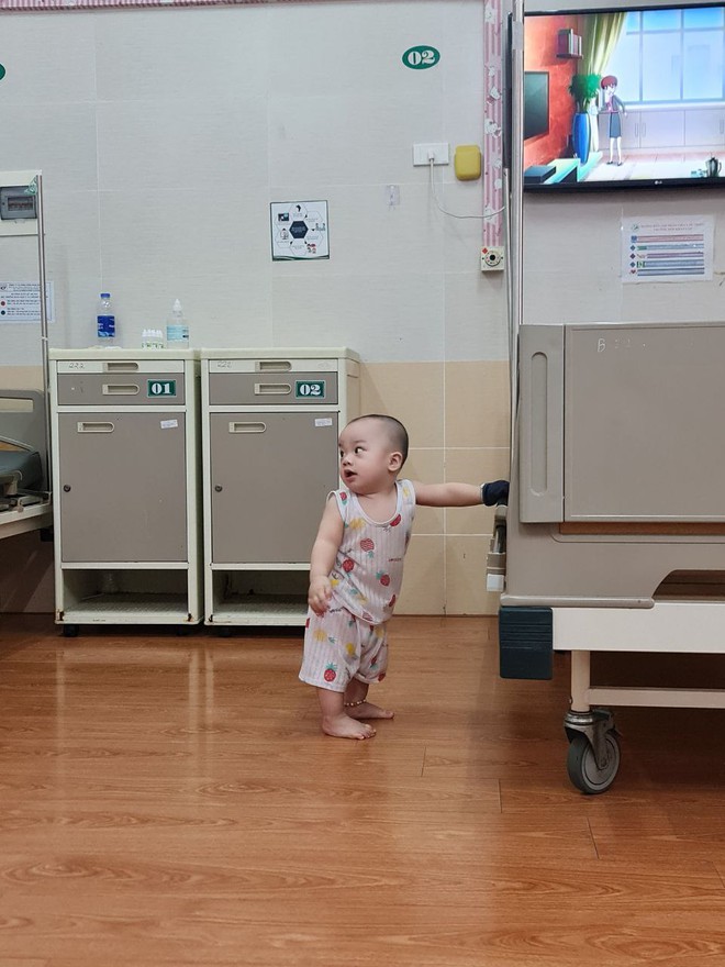 7 ngày cùng em bé 9 tháng vượt qua RSV: Mẹ hãy tin tưởng trực giác của mình và đừng bao giờ chủ quan với biểu hiện lạ của con- Ảnh 7.