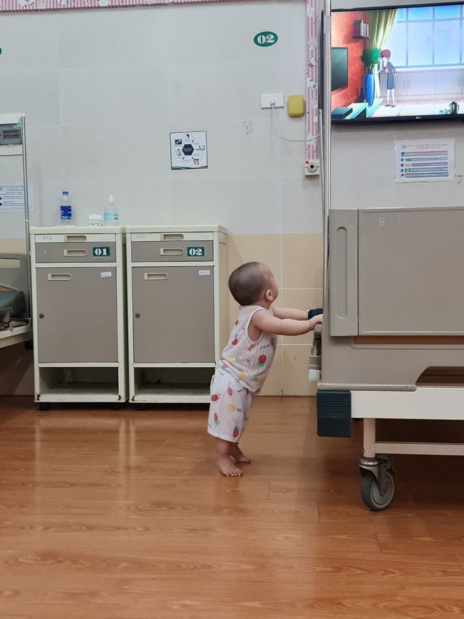 7 ngày cùng em bé 9 tháng vượt qua RSV: Mẹ hãy tin tưởng trực giác của mình và đừng bao giờ chủ quan với biểu hiện lạ của con- Ảnh 6.