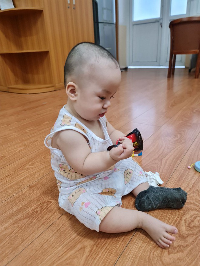 7 ngày cùng em bé 9 tháng vượt qua RSV: Mẹ hãy tin tưởng trực giác của mình và đừng bao giờ chủ quan với biểu hiện lạ của con- Ảnh 11.