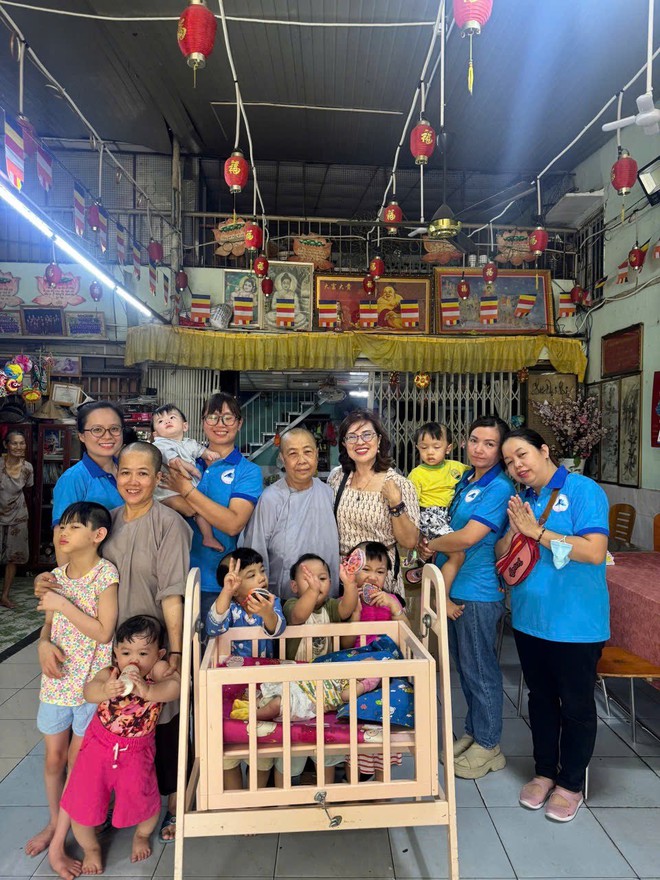 TRUNG THU RẠNG RỠ – MÊKÔNG RỘN RÀNG NIỀM VUI- Ảnh 5. TRUNG THU RẠNG RỠ – MÊKÔNG RỘN RÀNG NIỀM VUI- Ảnh 5.