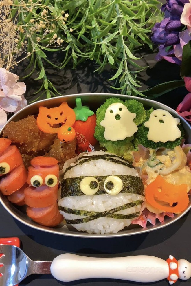 Lạc vào xứ sở hoạt hình qua những hộp cơm bento mẹ Việt ở Nhật làm cho con gái- Ảnh 10.