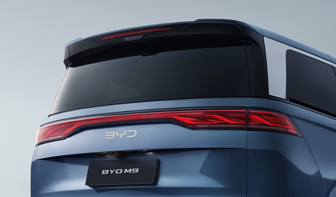 BYD M9: MPV thông minh 7 chỗ với thiết kế lấy cảm hứng từ rồng, hỗ trợ giọng nói tiếng Việt và hệ treo điện tử DiSus-C- Ảnh 7. BYD M9: MPV thông minh 7 chỗ với thiết kế lấy cảm hứng từ rồng, hỗ trợ giọng nói tiếng Việt và hệ treo điện tử DiSus-C- Ảnh 7.