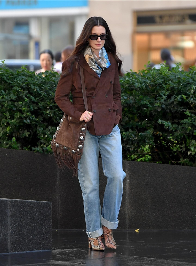 Bắt đầu thất vọng về Anne Hathaway: Yêu nữ hàng hiệu của 20 năm trước có thể thành dĩ vãng- Ảnh 12.