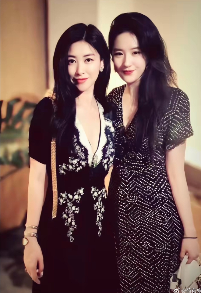 Khung hình "double sang": Vợ tỷ phú đọ sắc cùng mỹ nhân nhà trâm anh thế phiệt- Ảnh 13.