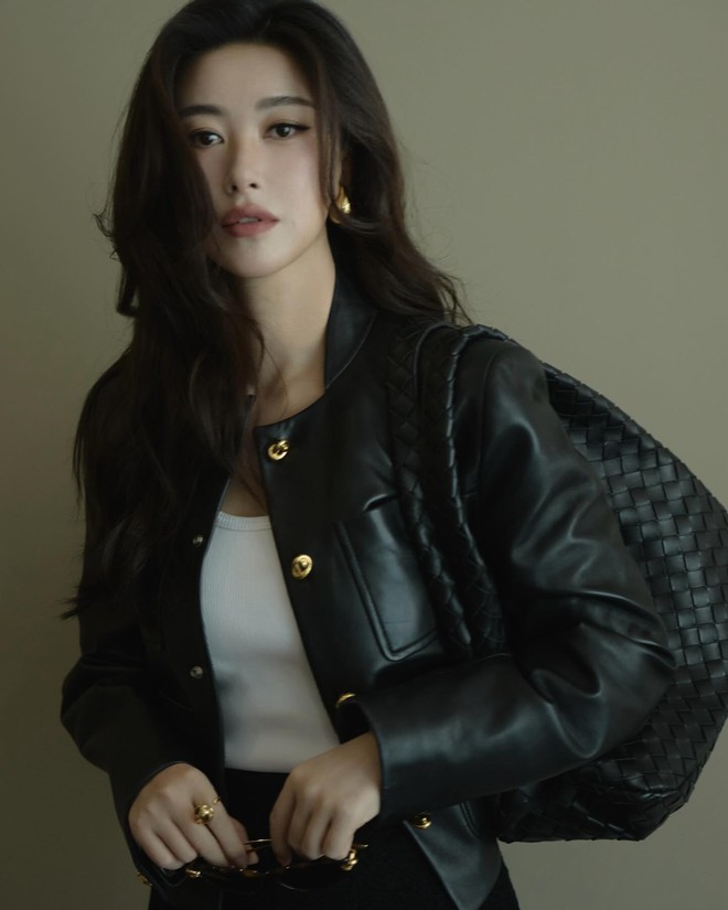 Khung hình "double sang": Vợ tỷ phú đọ sắc cùng mỹ nhân nhà trâm anh thế phiệt- Ảnh 10.