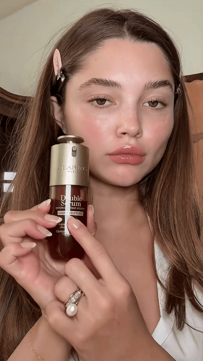 Thần dược cấp ẩm, chống l&atilde;o ho&aacute; hot nhất l&uacute;c n&agrave;y: 30 gi&acirc;y lại b&aacute;n ra 1 chai, nh&igrave;n đ&acirc;u cũng thấy review ca ngợi- Ảnh 4.