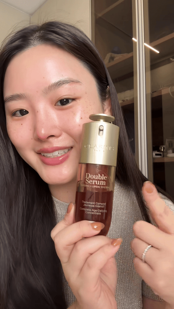 Thần dược cấp ẩm, chống l&atilde;o ho&aacute; hot nhất l&uacute;c n&agrave;y: 30 gi&acirc;y lại b&aacute;n ra 1 chai, nh&igrave;n đ&acirc;u cũng thấy review ca ngợi- Ảnh 3.