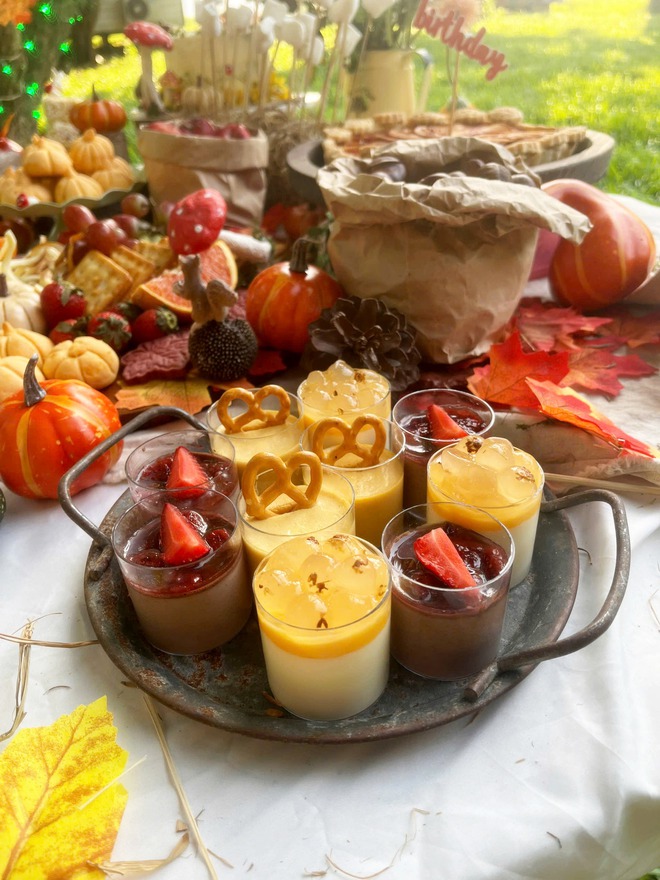 Mẹ biến giấc mơ cổ tích của con trai thành hiện thực với tiệc sinh nhật giữa trời thu Hà Nội đẹp đến mê mẩn- Ảnh 10. Mẹ biến giấc mơ cổ tích của con trai thành hiện thực với tiệc sinh nhật giữa trời thu Hà Nội đẹp đến mê mẩn- Ảnh 10.