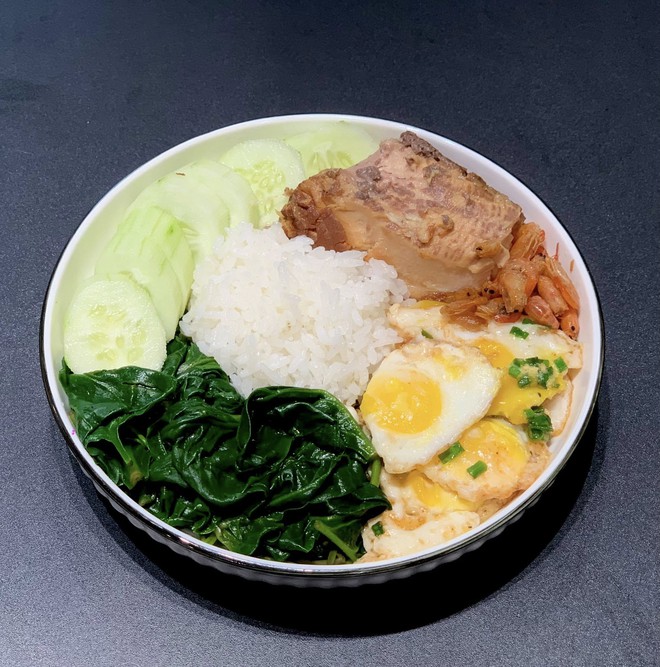 Mẹ Hà Nội khoe thực đơn giảm cân mà chị em lướt đi lướt lại không lối thoát: Đây là đĩa cơm healthy mà đẹp nhất từng thấy!- Ảnh 11.