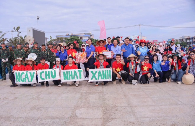 Dấu ấn “Xanh” của tuổi trẻ TP. Hồ Chí Minh tại Phước Hải: Lan tỏa Ngày Chủ nhật xanh lần thứ 163- Ảnh 5.