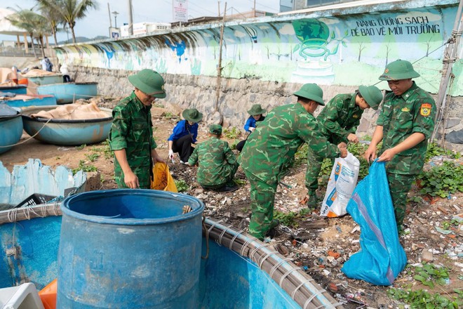 Dấu ấn “Xanh” của tuổi trẻ TP. Hồ Chí Minh tại Phước Hải: Lan tỏa Ngày Chủ nhật xanh lần thứ 163- Ảnh 3.