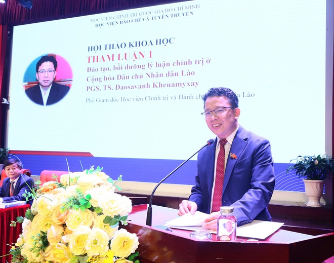 Hội thảo khoa học quốc tế “Đào tạo, bồi dưỡng lý luận chính trị ở Việt Nam và Lào: Thực tiễn và kinh nghiệm”- Ảnh 4.