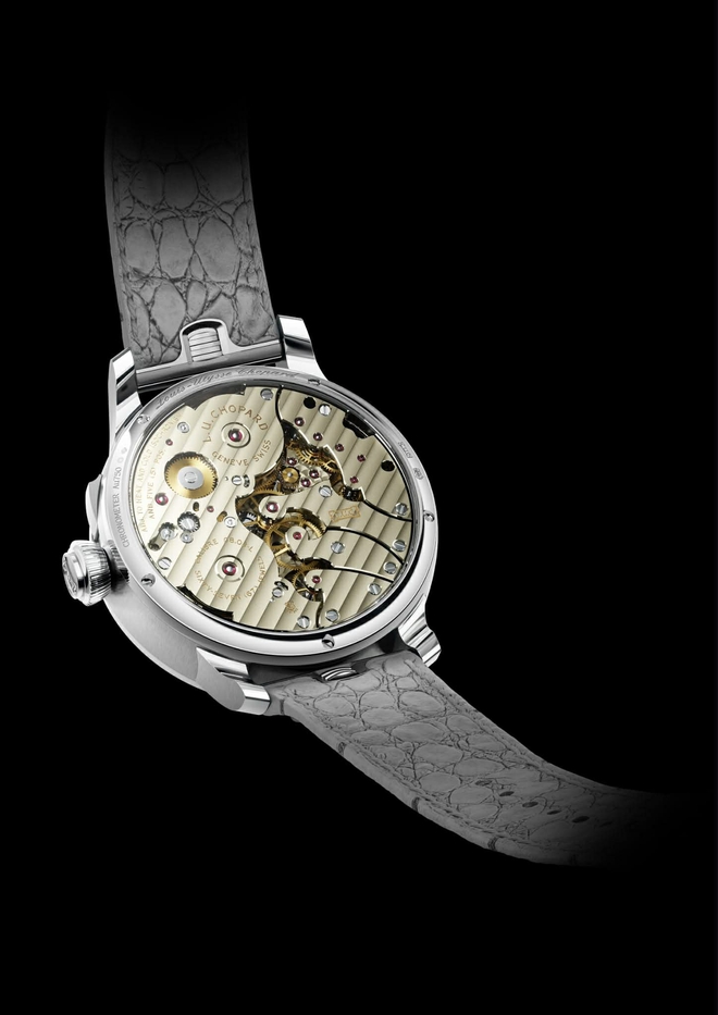 Chopard L.U.C Grand Strike: Tiếng chuông ngân mừng mốc son kỹ thuật mới- Ảnh 1. Chopard L.U.C Grand Strike: Tiếng chuông ngân mừng mốc son kỹ thuật mới- Ảnh 1.