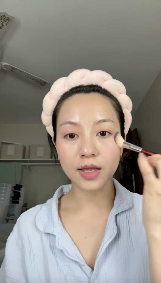 Son 250k của NYX gây sốt: Son vừa lì vừa dưỡng, ít nhăn môi, xinh từ bảng màu tới vỏ- Ảnh 12. Son 250k của NYX gây sốt: Son vừa lì vừa dưỡng, ít nhăn môi, xinh từ bảng màu tới vỏ- Ảnh 12.