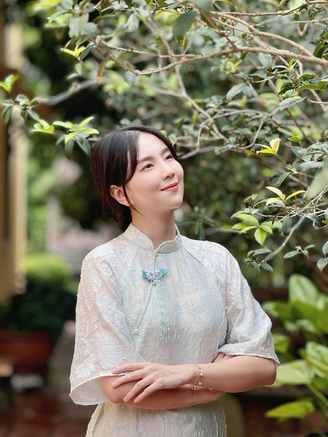 MC Mai Ngọc lấy lại cơ bụng số 11 chỉ sau 7 tháng sinh con: Ngày nào cũng dành 30 phút làm 1 việc tại nhà để ai nấy nhìn cũng tấm tắc như chưa từng sinh đẻ!- Ảnh 8.