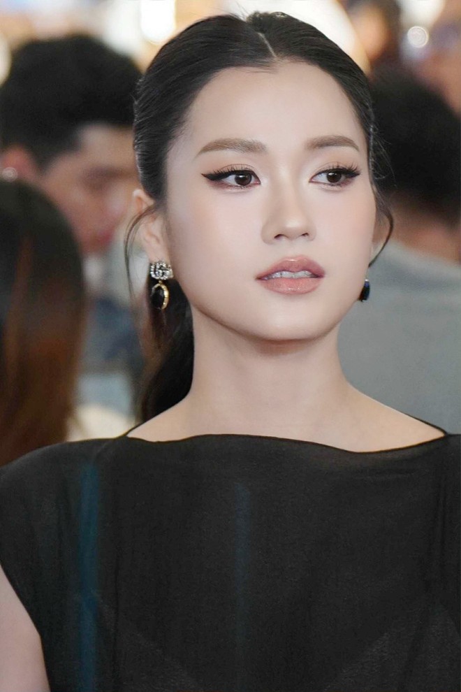 Lâm Vỹ Dạ giảm 14kg, giờ là mỹ nhân rồi!- Ảnh 15.