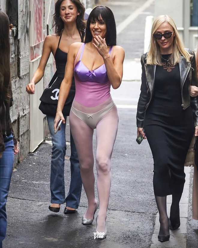 Vợ Kanye West không thích mặc quần- Ảnh 7.