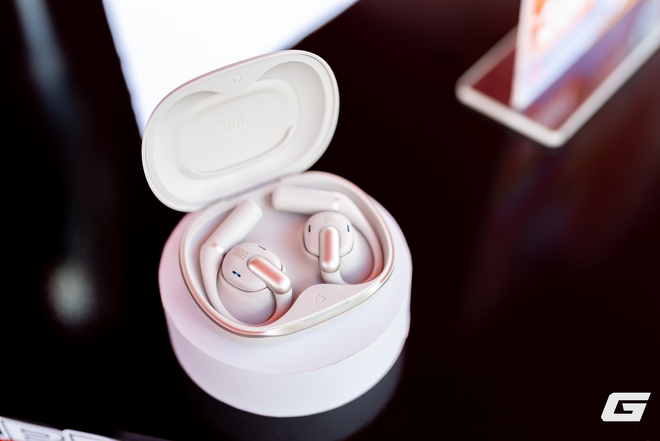 Trên tay bộ 3 tai nghe dạng mở mới từ JBL: Kết hợp thời trang và sự năng động- Ảnh 10.