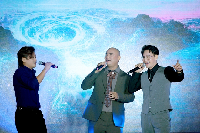 Ca nhạc sĩ A Tu&acirc;n ăn mừng hit 2 tỷ view hậu đổ vỡ h&ocirc;n nh&acirc;n- Ảnh 6.