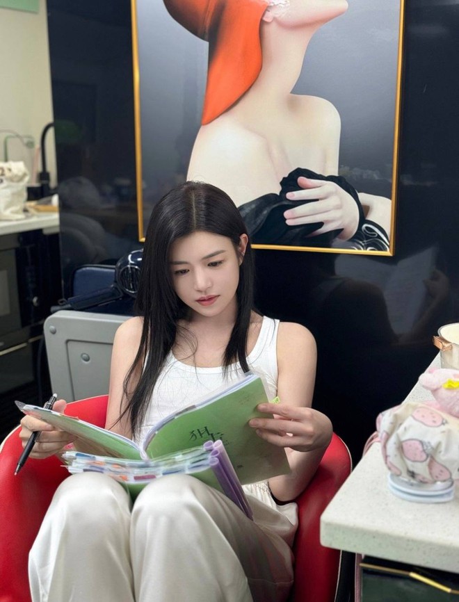 Tình trạng da khó tin của Trần Nghiên Hy - Ảnh 11. Tình trạng da khó tin của Trần Nghiên Hy - Ảnh 11.