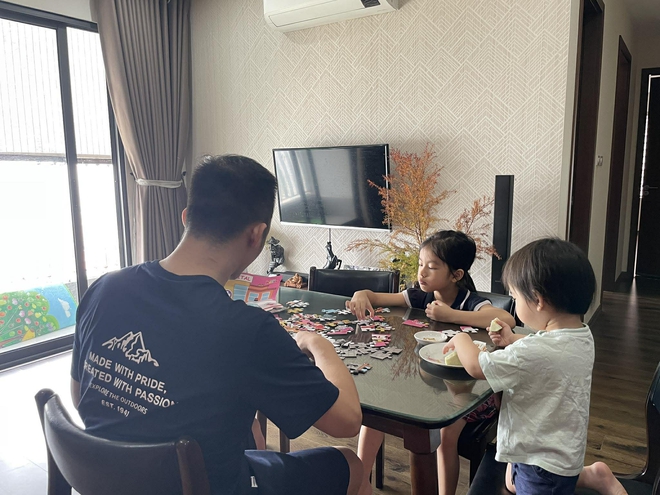 &Ocirc;ng chồng khoe th&agrave;nh quả dự &aacute;n "Nu&ocirc;i vợ": "T&ocirc;i tự h&agrave;o v&igrave; l&agrave;m &ocirc; sin 20 năm, ai cũng khen vợ t&ocirc;i l&atilde;o h&oacute;a ngược"- Ảnh 3.