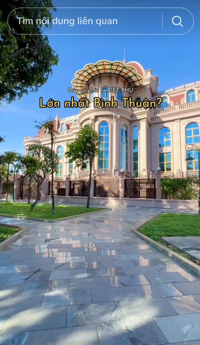 Lại th&ecirc;m một đ&aacute;m cưới của &aacute;i nữ tập đo&agrave;n: Cứ nh&igrave;n cổng hoa v&agrave; t&ograve;a l&acirc;u đ&agrave;i ph&iacute;a sau l&agrave; biết!- Ảnh 9.