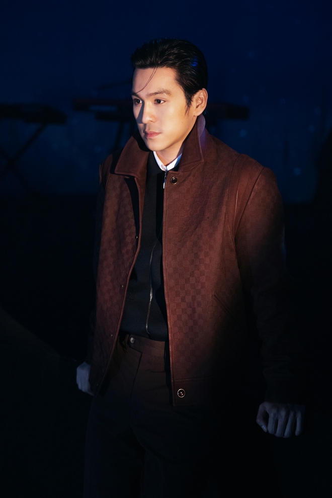 Loạt ảnh chưa được c&ocirc;ng bố b&ecirc;n trong si&ecirc;u sự kiện Louis Vuitton: HIEUTHUHAI h&aacute;t qu&aacute; t&igrave;nh v&agrave; tương t&aacute;c hiếm c&oacute; của d&agrave;n sao xịn- Ảnh 20.