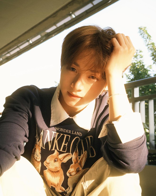 Vbiz c&oacute; mỹ nam xinh trai chuẩn gout thế hệ mới: Từ visual đến style tưởng đ&acirc;u &ldquo;bạn trai nh&agrave; b&ecirc;n&rdquo;- Ảnh 7.