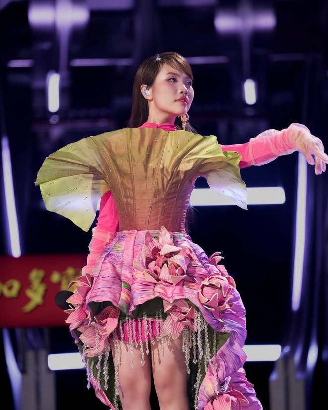 Một điều m&agrave; &iacute;t ai l&agrave;m được, nhưng Phương Mỹ Chi th&igrave; c&oacute;- Ảnh 3.