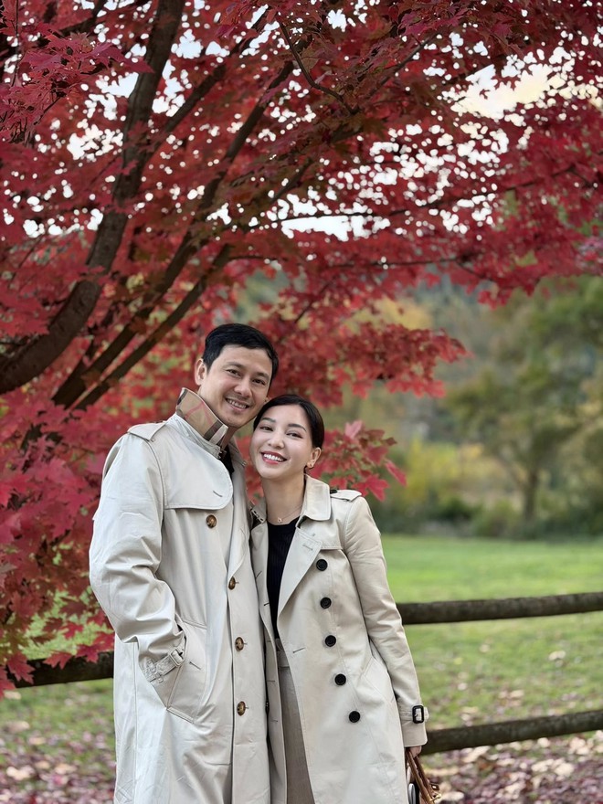 Ph&uacute; b&agrave; triệu đ&ocirc; review "mặt h&agrave;ng cực hiếm": H&ocirc;n nh&acirc;n 20 năm gi&agrave;u mạnh l&agrave; nhờ đ&acirc;y! - Ảnh 1.