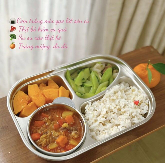 2 em b&eacute; h&ocirc;m n&agrave;o cũng h&aacute;o hức, mong đợi đến giờ nghỉ trưa để kh&aacute;m ph&aacute; b&iacute; mật "h&ocirc;m nay mẹ cho ăn m&oacute;n g&igrave;"?- Ảnh 11.