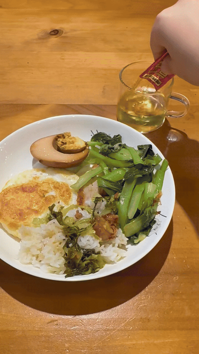 Giảm 20kg sau khi bị người nổi tiếng ch&ecirc; b&eacute;o xấu, c&ocirc; g&aacute;i giờ được v&iacute; với đại mỹ nh&acirc;n Hong Kong- Ảnh 6.