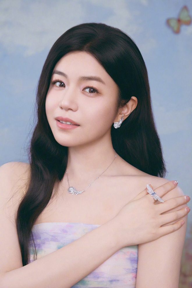 Trần đời chỉ có Trần Nghiên Hy 42 tuổi vẫn cân đẹp style công chúa và "trai ngoan" kém 19 tuổi- Ảnh 5.