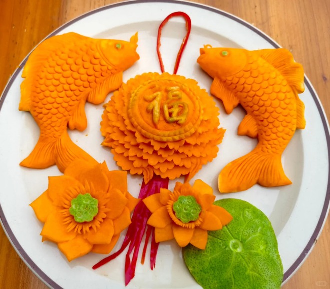 Mứt đi&ecirc;u khắc: Tuyệt đỉnh c&ocirc;ng phu cầm dao tỉa hoa tr&ecirc;n vỏ bưởi, biến thứ bỏ đi th&agrave;nh di sản nức tiếng- Ảnh 12.