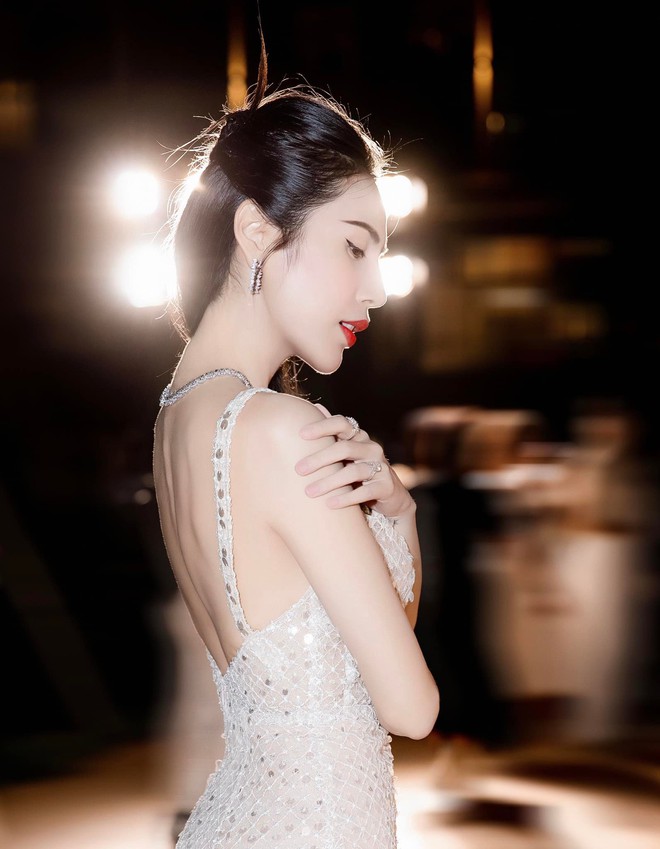 Kiểu ăn được duy tr&igrave; hơn 1 năm qua gi&uacute;p Thủy Ti&ecirc;n da đẹp mướt, nh&igrave;n sang bộ m&oacute;ng c&agrave;ng thấy lựa chọn đ&uacute;ng đắn- Ảnh 9.