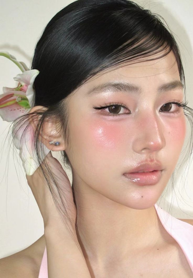 12 sản phẩm l&agrave;m đẹp viral nhất MXH 2025: Kh&ocirc;ng thử th&igrave; th&ocirc;i, thử rồi l&agrave; d&iacute;nh- Ảnh 23.