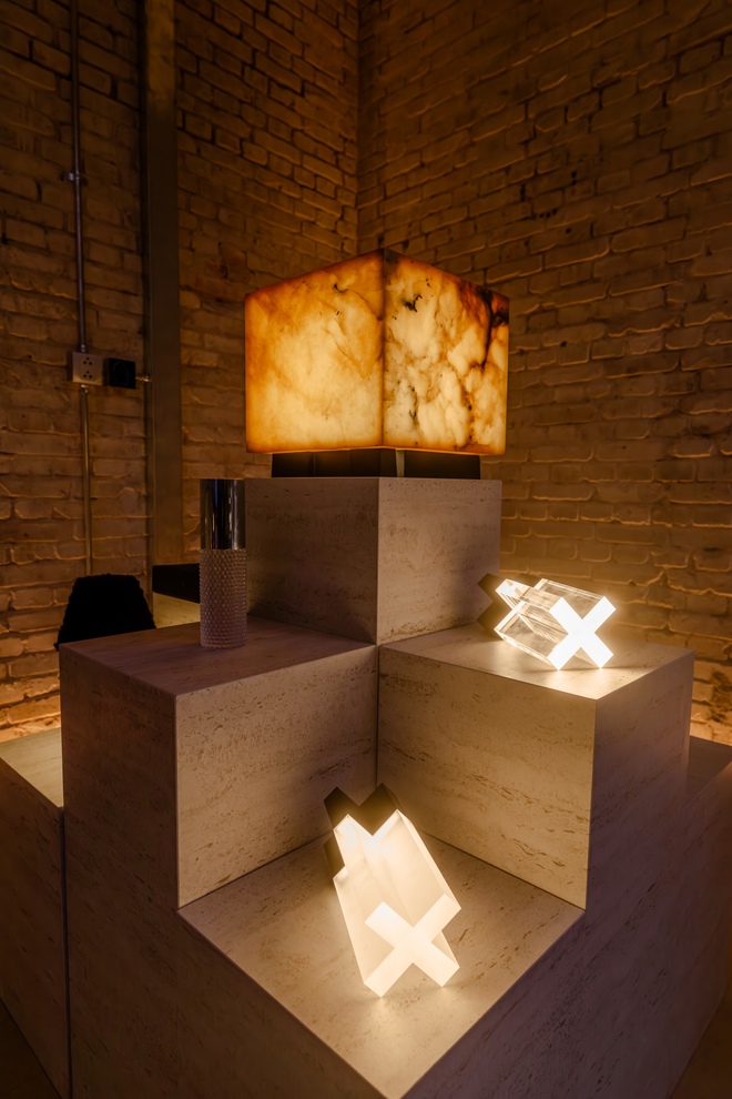 T&aacute;i sinh c&ocirc;ng tr&igrave;nh trăm năm tuổi bằng trải nghiệm &aacute;nh s&aacute;ng- Ảnh 9.