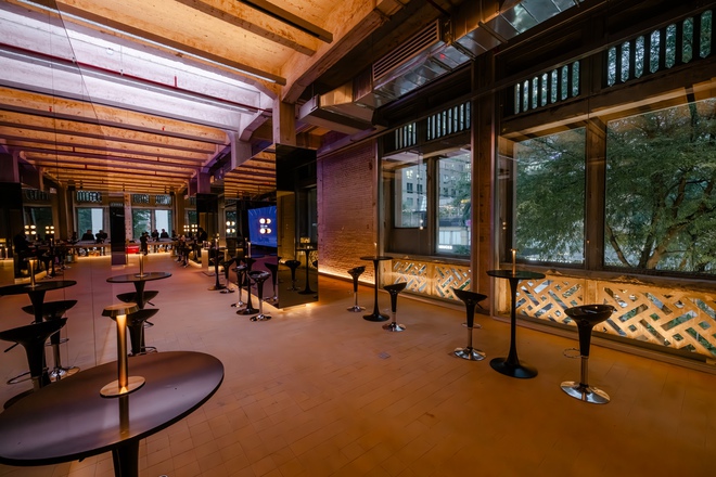 T&aacute;i sinh c&ocirc;ng tr&igrave;nh trăm năm tuổi bằng trải nghiệm &aacute;nh s&aacute;ng- Ảnh 6.