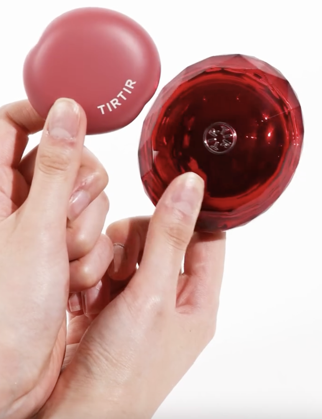 8 hộp cushion xứ Hàn đáng mua nhất năm: Chọn đúng, da đẹp ngay từ cái chạm đầu tiên- Ảnh 5. 8 hộp cushion xứ Hàn đáng mua nhất năm: Chọn đúng, da đẹp ngay từ cái chạm đầu tiên- Ảnh 5.