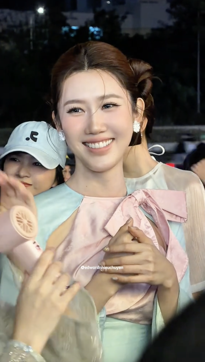 Thuý Ngân nhợt nhạt thấy rõ, Ngô Kiến Huy phải lên tiếng- Ảnh 1. Thuý Ngân nhợt nhạt thấy rõ, Ngô Kiến Huy phải lên tiếng- Ảnh 1.