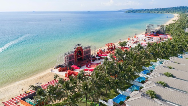 Thực hư đám cưới 600 tỷ ở Phú Quốc: Gia tộc tỷ phú Nam Á tổ chức siêu đại tiệc với các con số không tưởng- Ảnh 7. Thực hư đám cưới 600 tỷ ở Phú Quốc: Gia tộc tỷ phú Nam Á tổ chức siêu đại tiệc với các con số không tưởng- Ảnh 7.