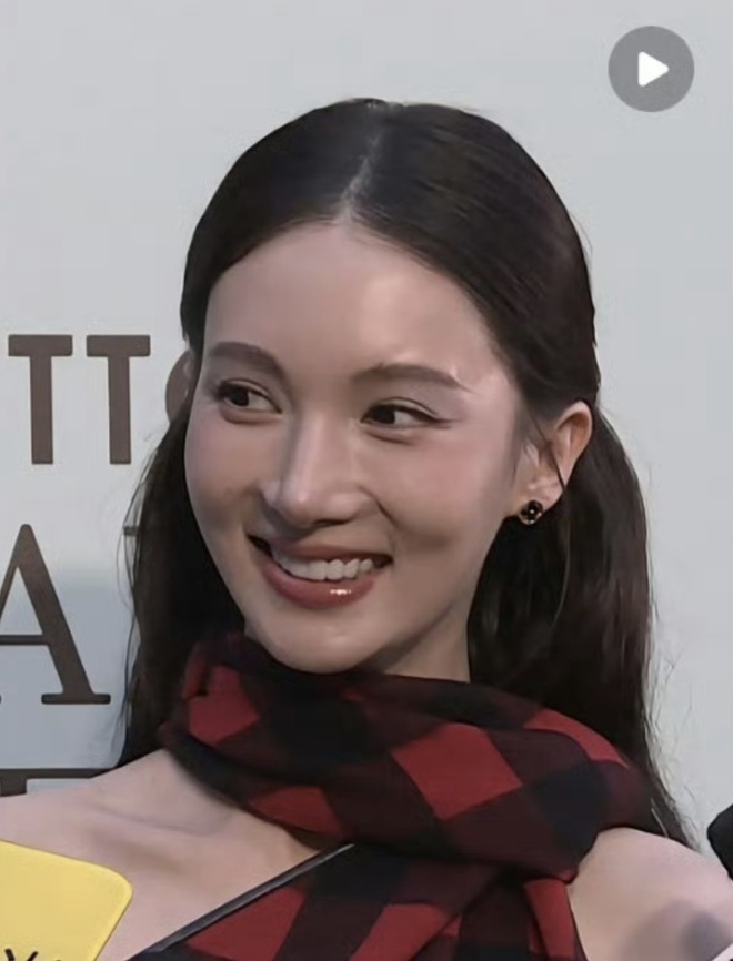 Kim Thần mặt đơ như tượng s&aacute;p- Ảnh 7.