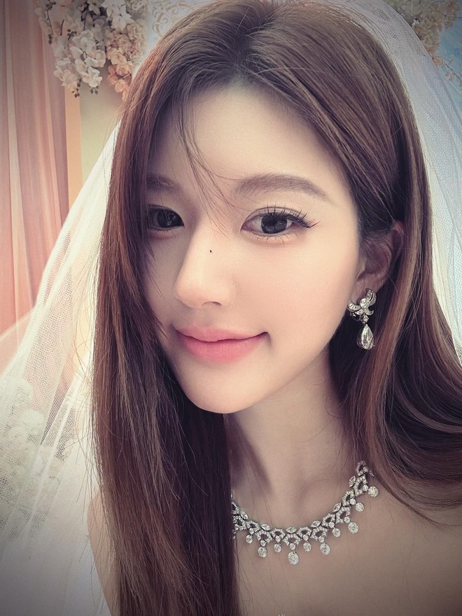 Triệu Lộ Tư lộ cằm d&agrave;i bất thường trong tạo h&igrave;nh tiểu thư t&agrave;i phiệt- Ảnh 12.