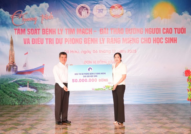 Bệnh viện Thống Nhất phối hợp tổ chức tầm soát sức khỏe và hỗ trợ an sinh xã hội tại Cà Mau- Ảnh 7. Bệnh viện Thống Nhất phối hợp tổ chức tầm soát sức khỏe và hỗ trợ an sinh xã hội tại Cà Mau- Ảnh 7.