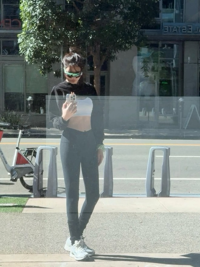 Mỹ nh&acirc;n Penthouse gặp sự cố, li&ecirc;n tục che mặt, khiến gần 5 triệu người thắc mắc- Ảnh 18.