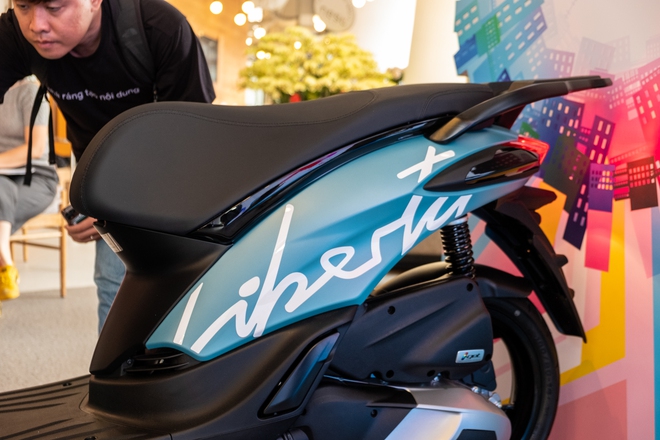 Piaggio Liberty 2025 ra mắt Việt Nam: Gi&aacute; từ 57,5 triệu, d&aacute;ng nam t&iacute;nh hơn, đấu Honda SH Mode- Ảnh 13.