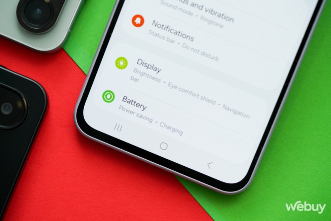 Lý do chọn Galaxy A thay vì phải 'sắm' iPhone đời cũ: Chỉ vì đẹp thôi!- Ảnh 14. Lý do chọn Galaxy A thay vì phải 'sắm' iPhone đời cũ: Chỉ vì đẹp thôi!- Ảnh 14.
