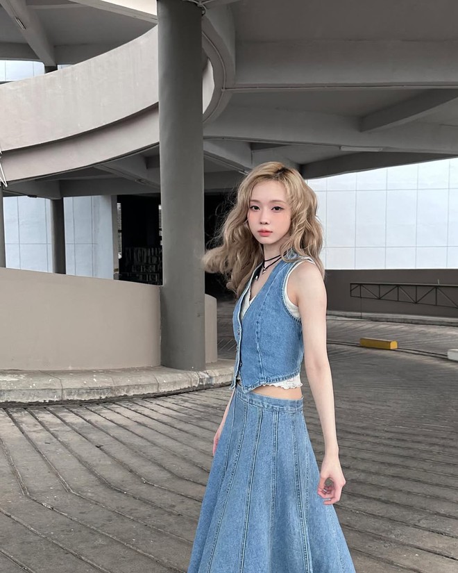 Camera bắt trọn vòng eo nhỏ xíu của cây visual nhóm nhạc đại mỹ nhân- Ảnh 15.